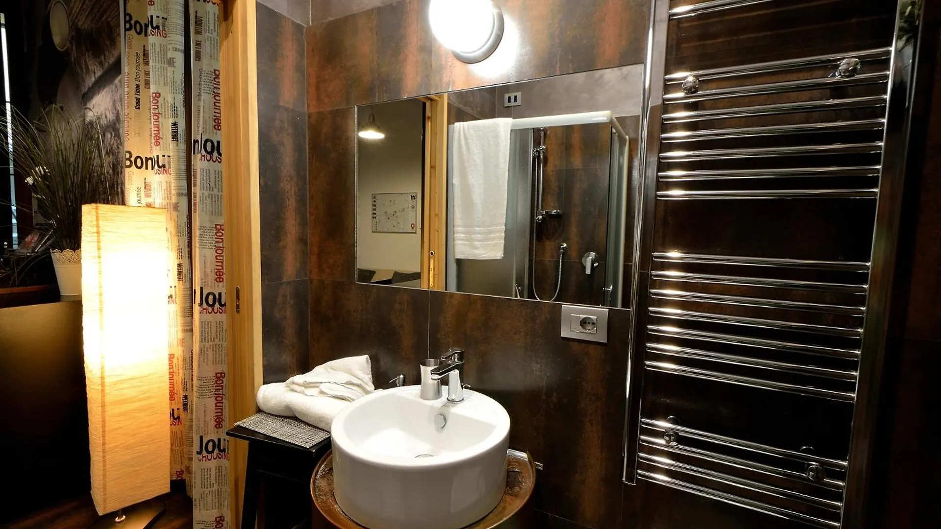 Appartamento Deluxe Stile Industrial Centro Milano, Potente Wi-Fi, 3 Linee Metropolitane- Collegato Direttamente Con Aeroporto Di Malpensa E Rho Fiera In 10 Minuti Apartment Milan