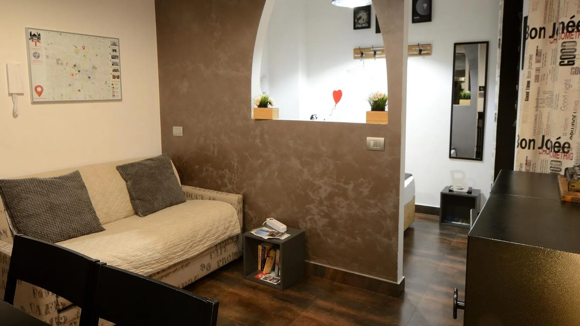 Apartment Appartamento Deluxe Stile Industrial Centro Milano, Potente Wi-Fi, 3 Linee Metropolitane- Collegato Direttamente Con Aeroporto Di Malpensa E Rho Fiera In 10 Minuti
