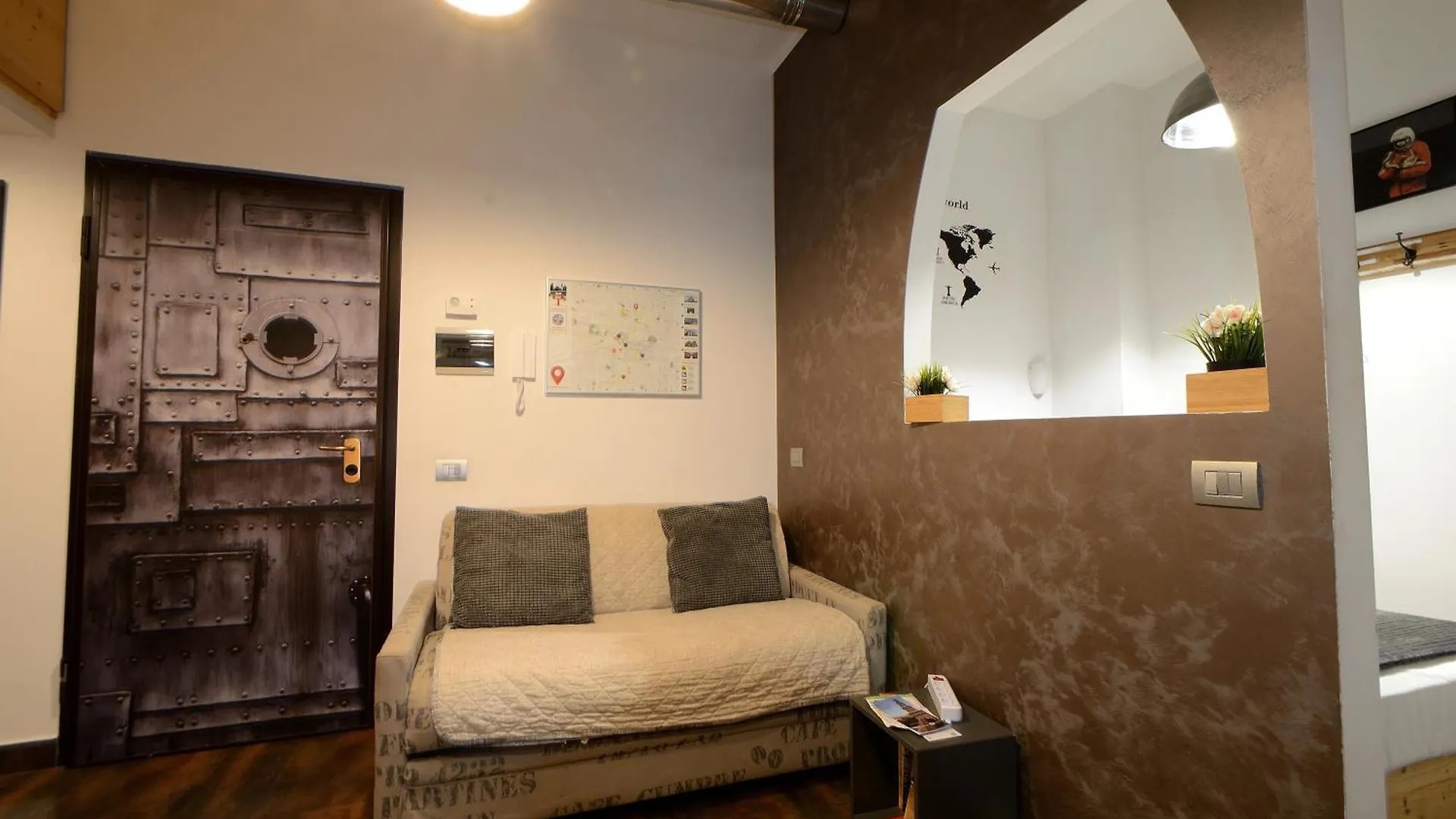 Apartment Appartamento Deluxe Stile Industrial Centro Milano, Potente Wi-Fi, 3 Linee Metropolitane- Collegato Direttamente Con Aeroporto Di Malpensa E Rho Fiera In 10 Minuti Italy